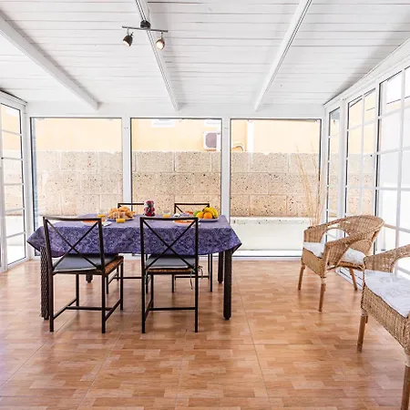 Вілла Cozy In Madronal De Fanabe With Large Private Pool *